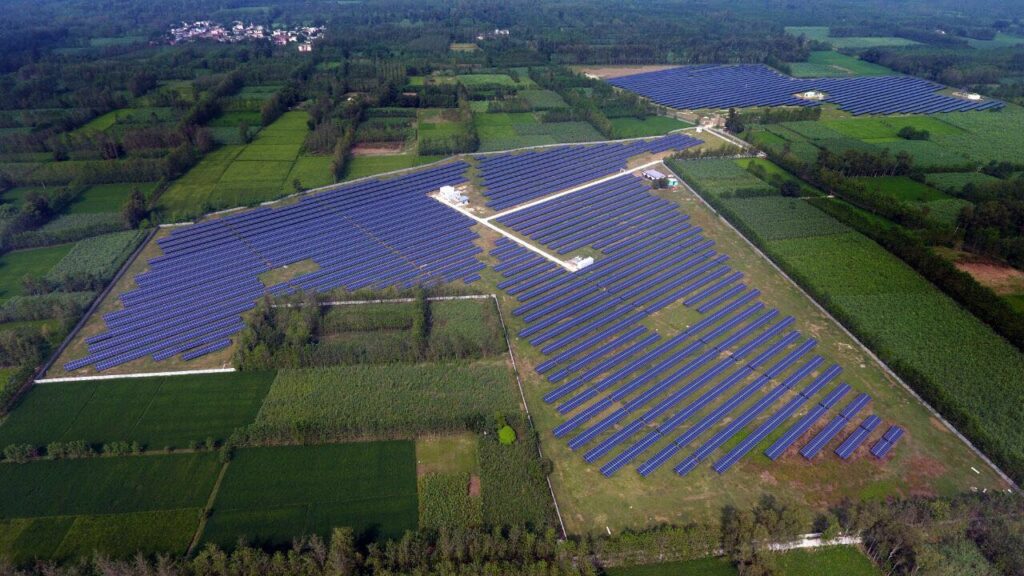 centrale solaire au sol