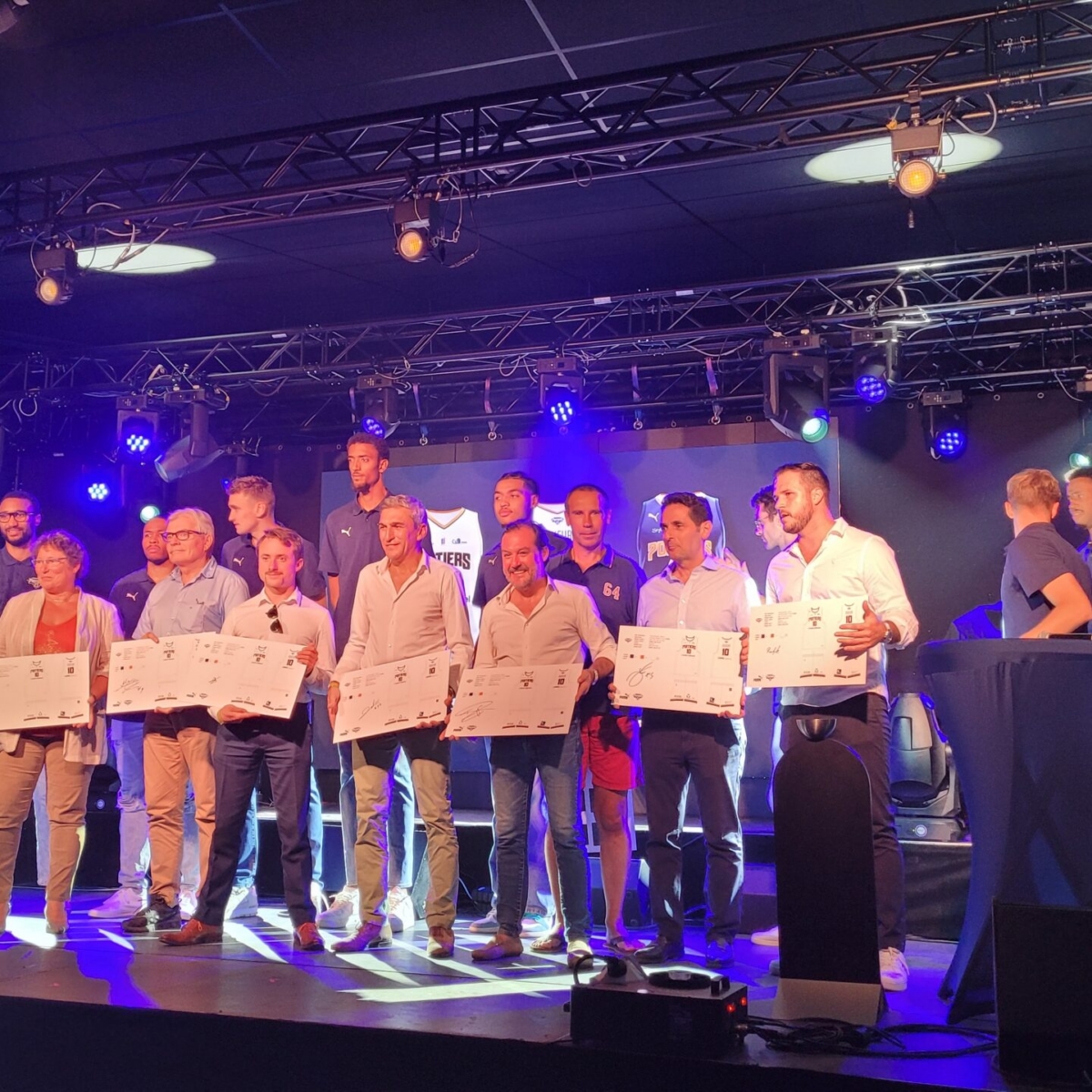 Technique Solaire signe un partenariat avec le Poitiers Basket 86 (PB86)